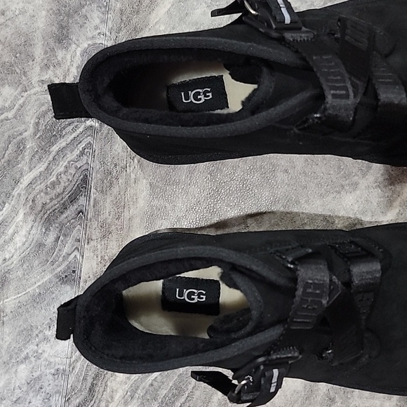 NIB (new in box) Men's size 12 UGG Chukka Boots - Picture 3 of 9